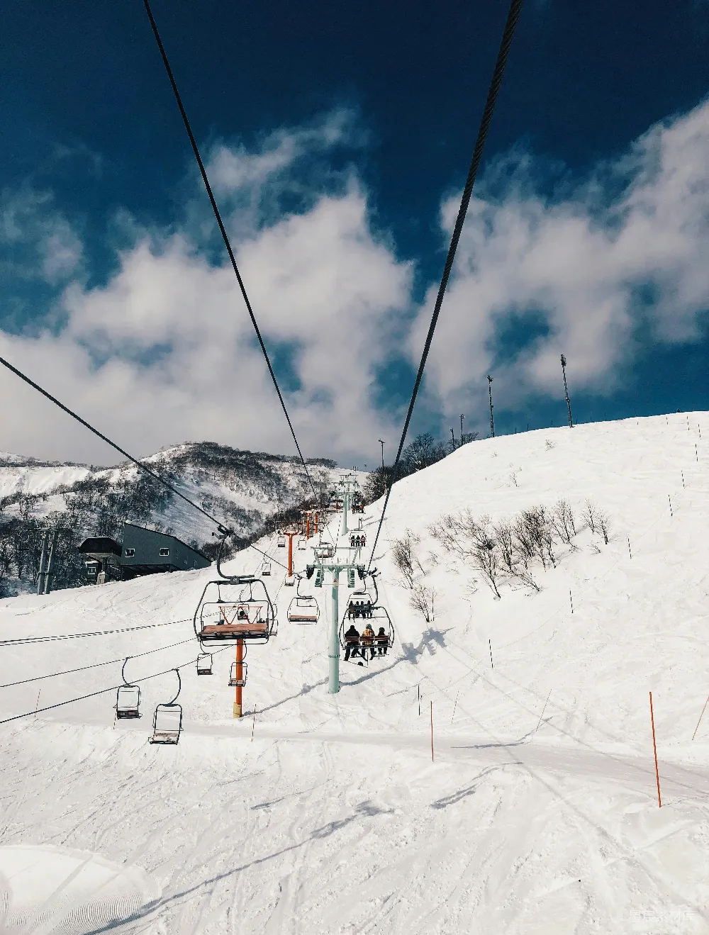 高清摄影 滑雪 冬季 缆车 风景 户外 雪景中的缆车之旅