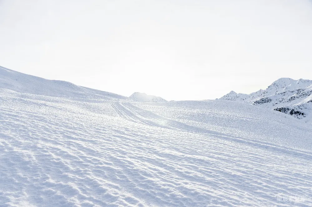 高清摄影 雪地 山景 自然风光 户外 冬季 雪域风光