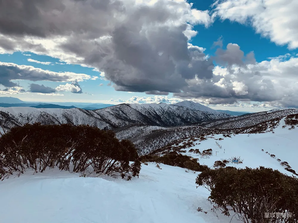 高清摄影 雪山 冬季 自然风光 户外 旅游 雪域山景