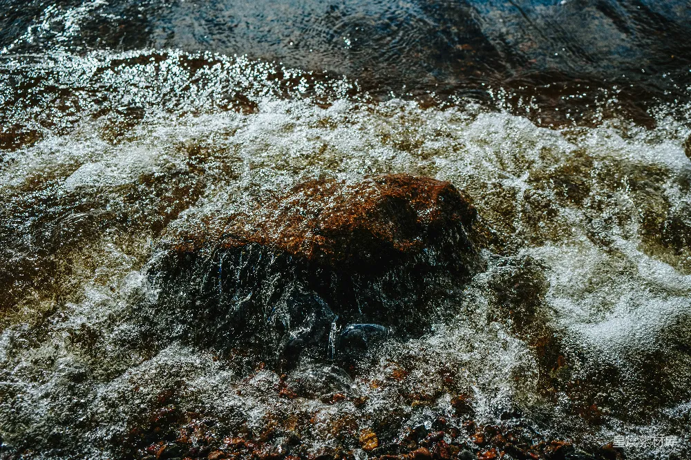 高清摄影 自然 水流 岩石 宁静 户外 溪流中的岩石