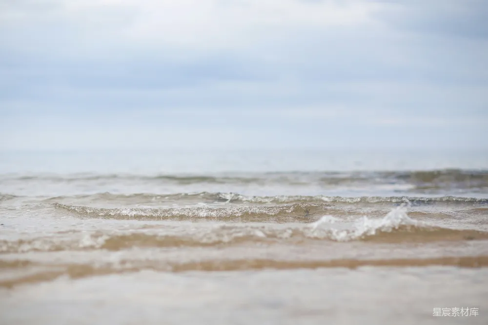 高清摄影 海滩 自然 海洋 宁静 夏日 沙滩上的海浪
