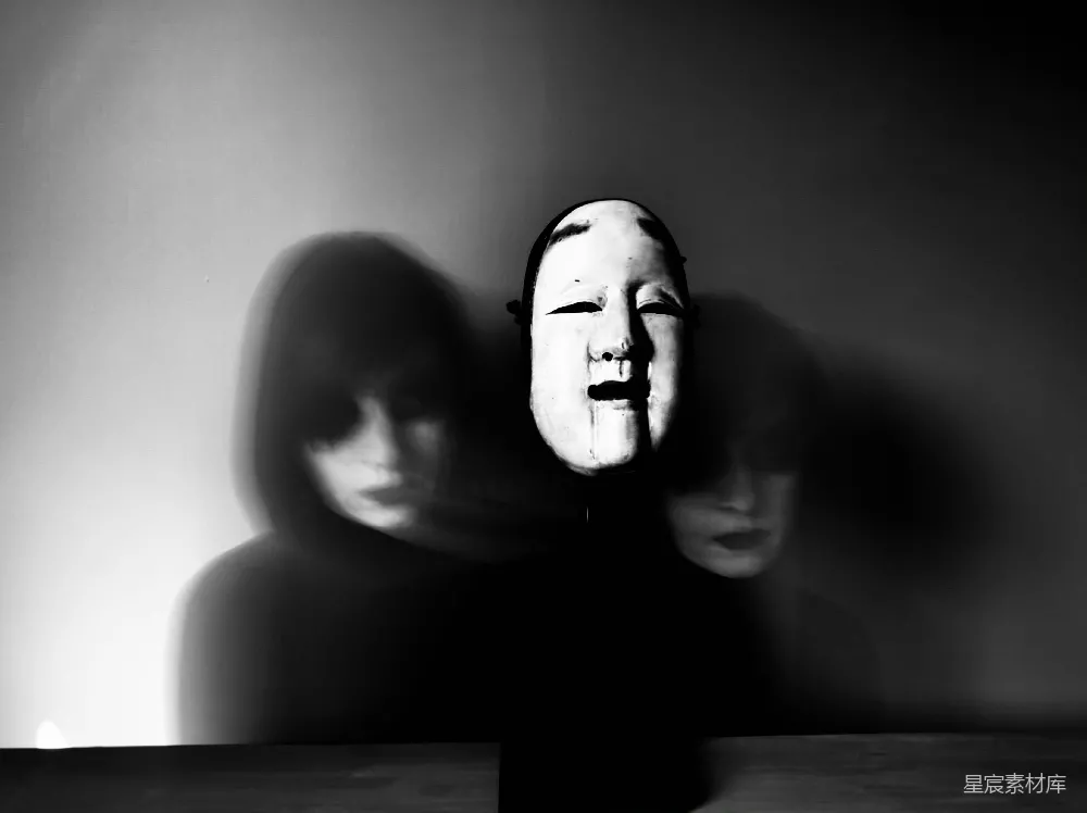 高清摄影 黑白艺术 戏剧化 神秘感 心理探索 情感表达 面具与阴影