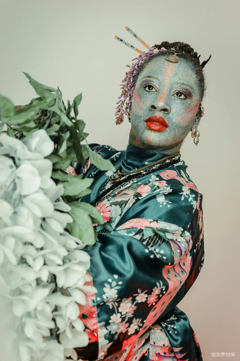 高清摄影 奇幻风格 自然元素 艺术化妆 时尚摄影 艺术写真 奇幻与自然的完美融合