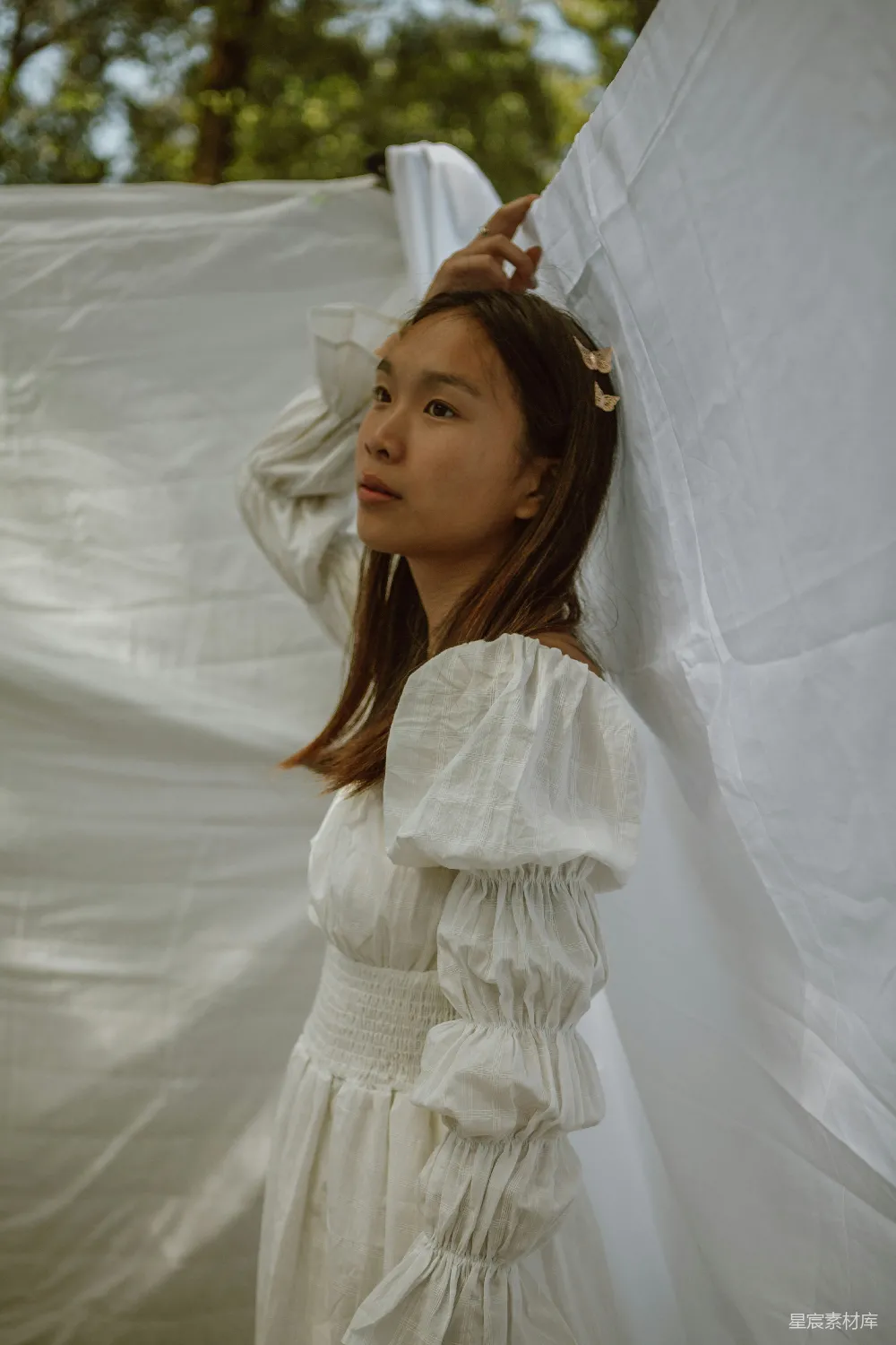 高清摄影 白裙 少女 自然 梦幻 柔美 白裙女孩在风中的诗意
