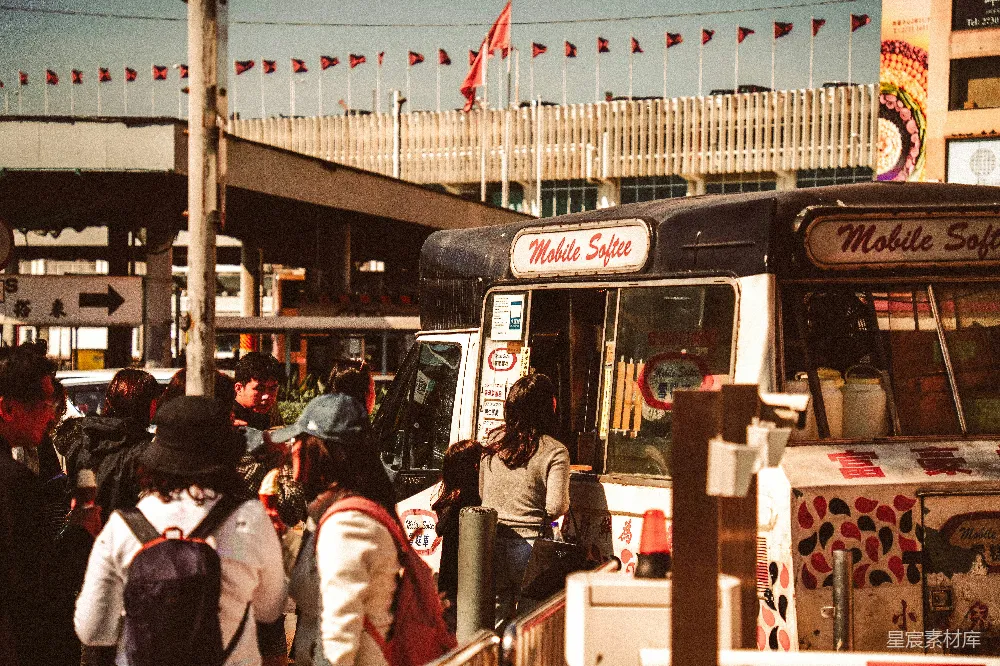 高清摄影 移动咖啡车 城市生活 街头美食 生活场景 城市文化 街头移动咖啡车