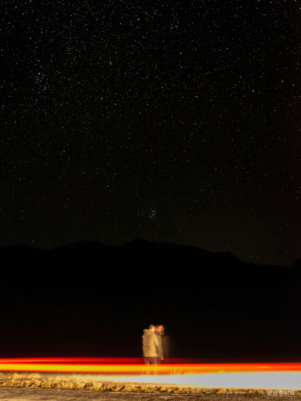 高清摄影 夜景 爱情 星空 浪漫 情侣 夜空下的恋人