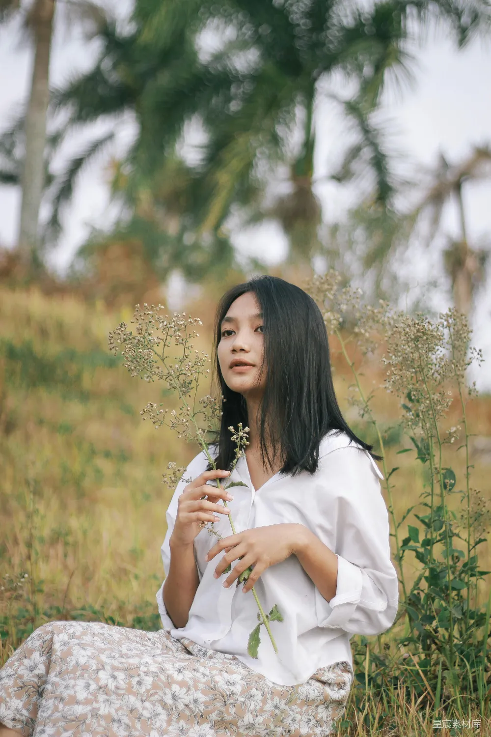 高清摄影 自然 女性 户外 清新 宁静 静谧的自然时光