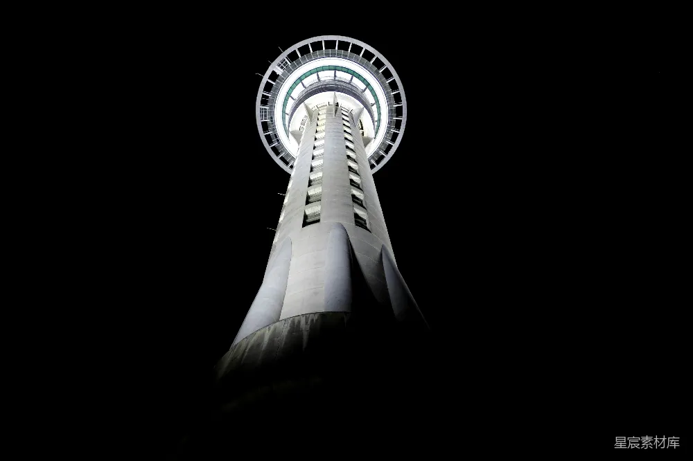 高清摄影  夜晚里的黑白塔
