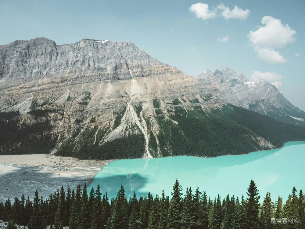 高清摄影 雪山 湖泊 自然风光 宁静 摄影 碧水蓝天下的雪山