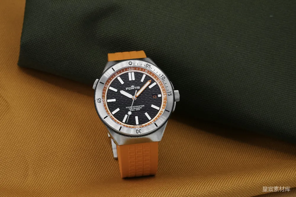 高清摄影 手表 潜水表 时尚 户外 奢华 时尚潜水表：FORTIS Marinemaster