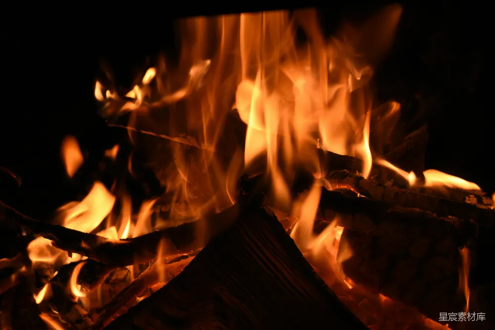 高清摄影 篝火 温暖 夜晚 自然 户外 温暖的篝火
