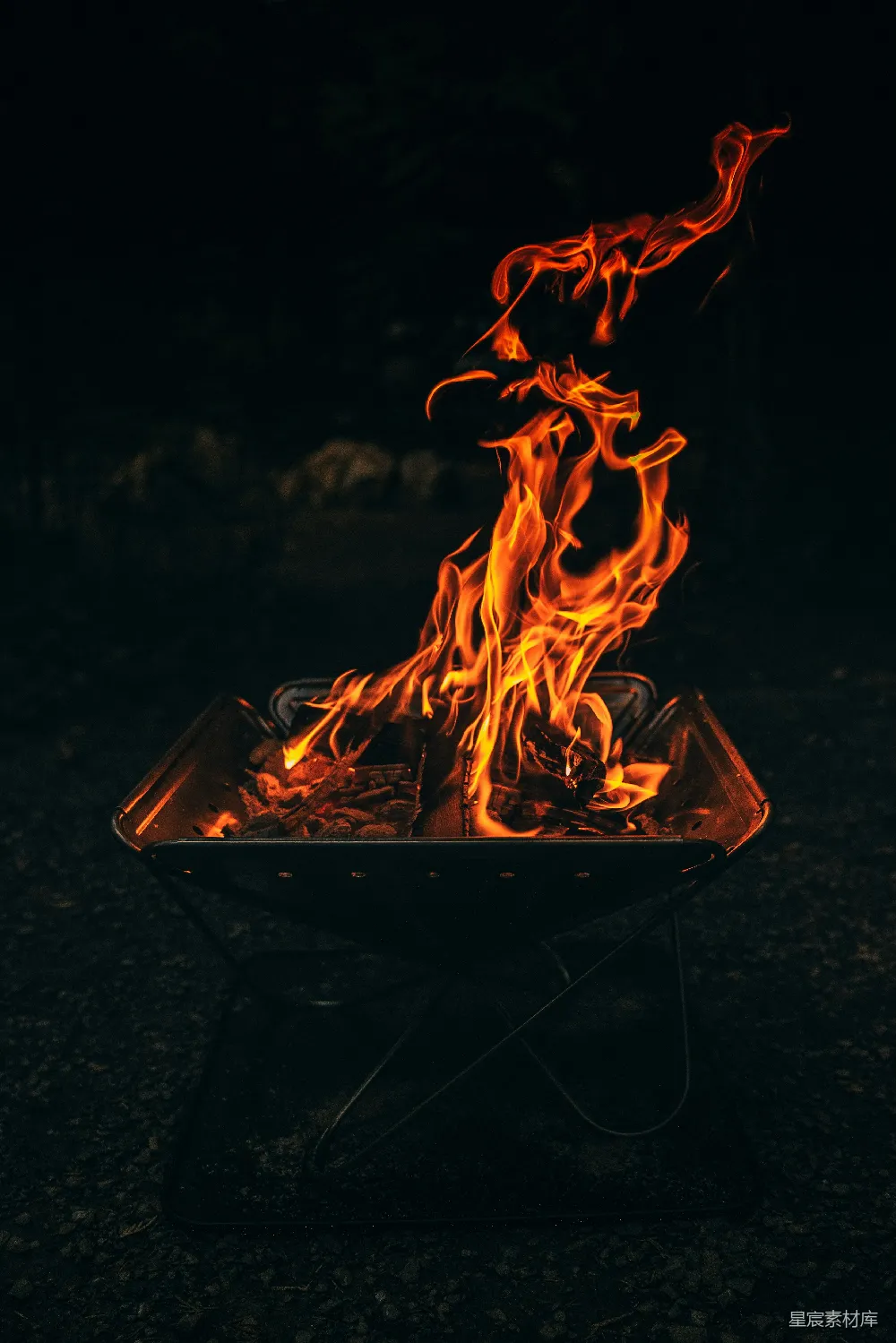 高清摄影 篝火 温暖 夜晚 户外 放松 篝火之夜