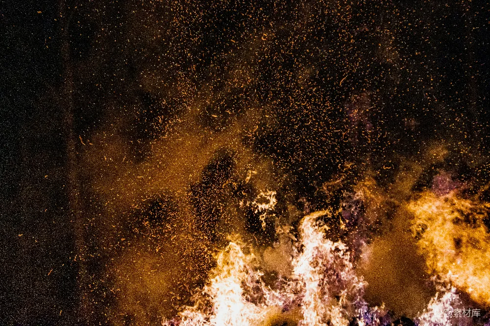 高清摄影 夜景 烟花 庆祝 节日 火光 夜空中的火花