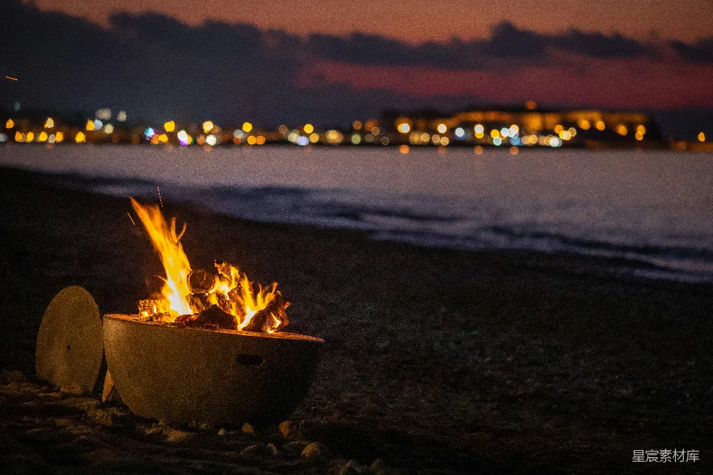 高清摄影 海滩 篝火 夜景 浪漫 自然 海边篝火夜景