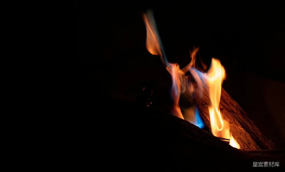 高清摄影 篝火 夜晚 温暖 自然 放松 夜晚的篝火