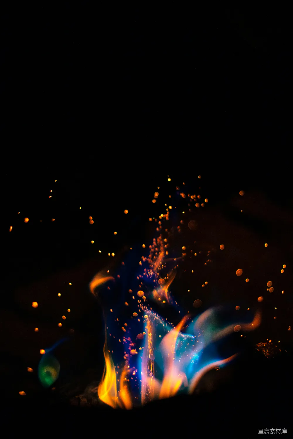 高清摄影 火焰 夜景 光效 自然 氛围 夜色中的火焰