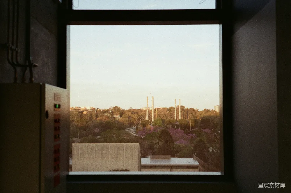 高清摄影 城市 风景 窗户 日落 建筑 窗外的城市风景