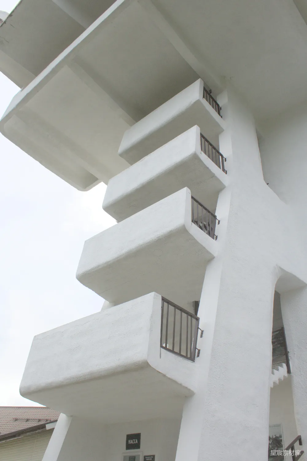 高清摄影 建筑 现代风格 几何设计 城市景观 户外摄影 现代建筑的几何美学