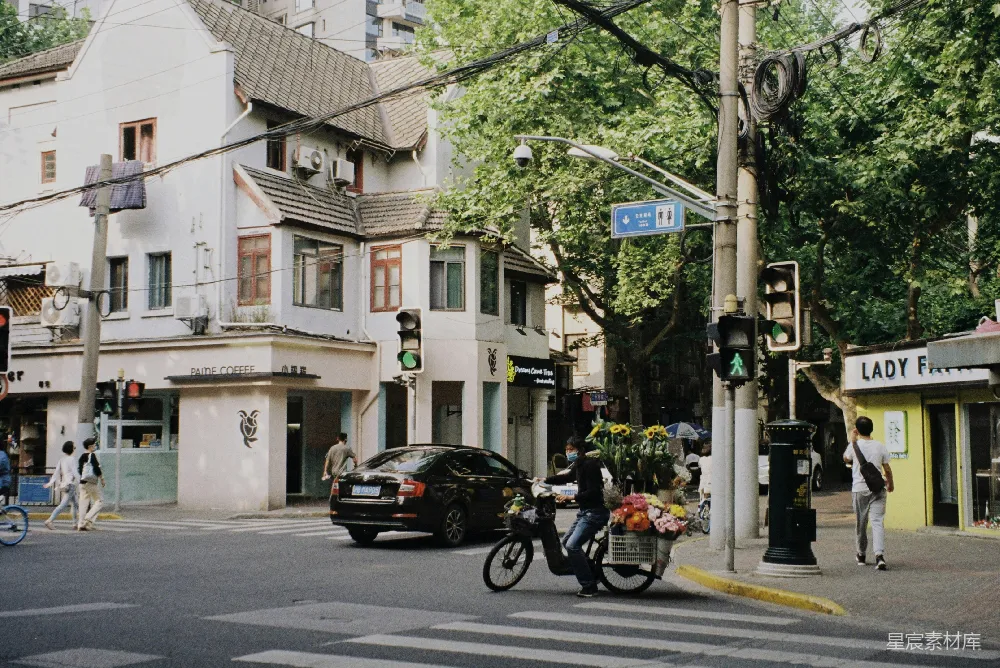 高清摄影 上海 街景 日常生活 城市风光 咖啡店 上海街头的宁静日常
