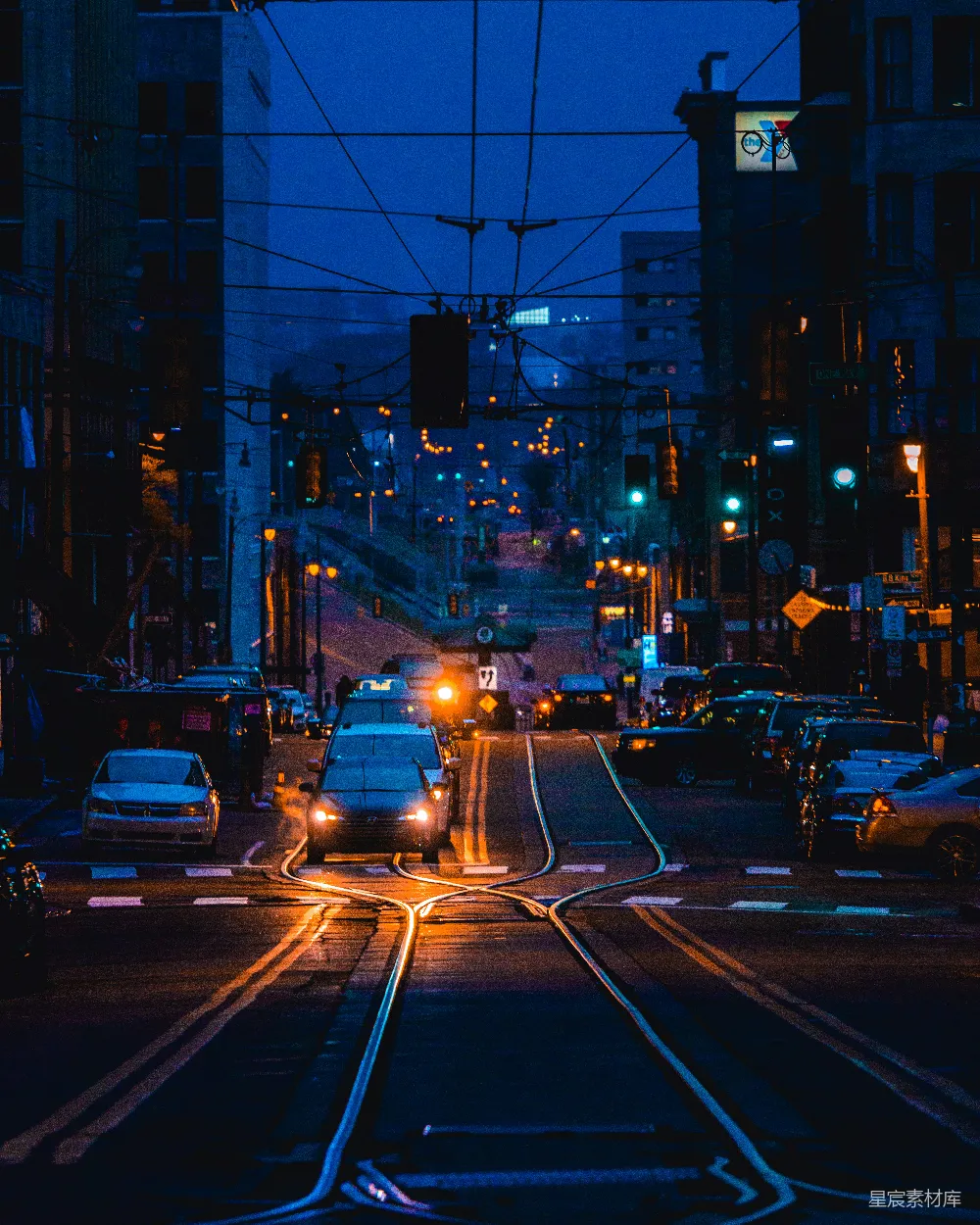 高清摄影 城市 夜景 交通 街道 城市生活 夜色中的城市街道