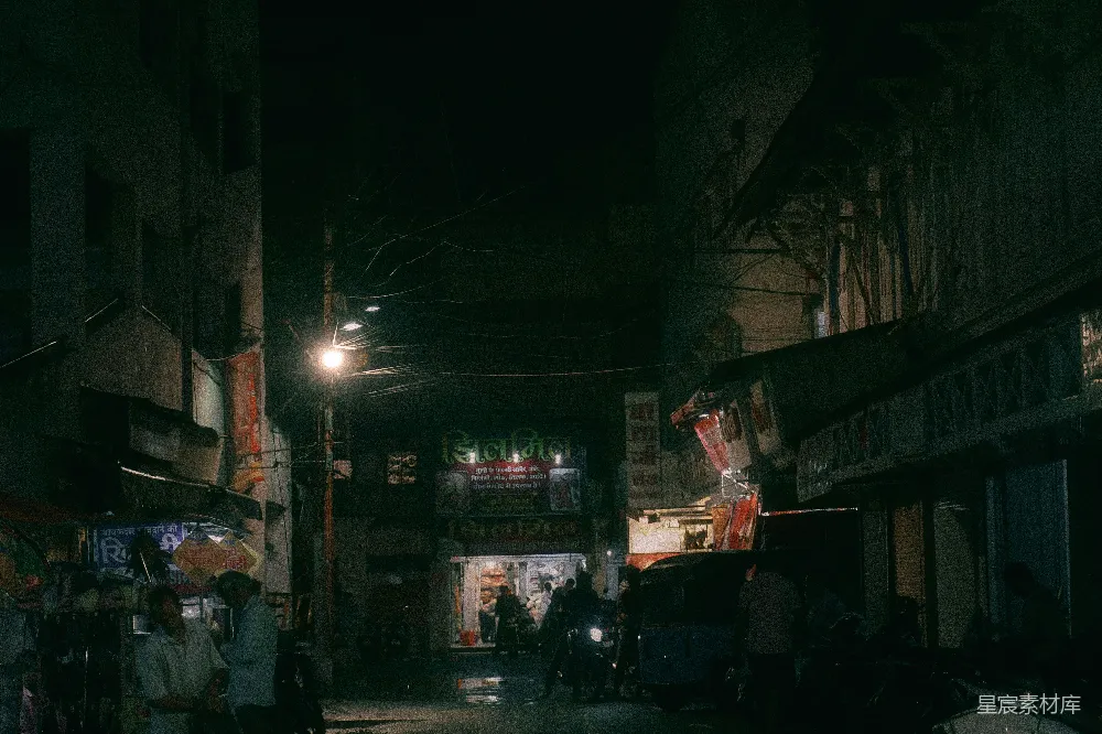 高清摄影 夜晚 城市 街道 灯光 人行道 夜晚的街头巷尾