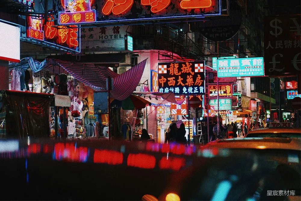 高清摄影 夜市 霓虹灯 城市生活 商业街 夜间场景 霓虹夜市的繁华与喧嚣