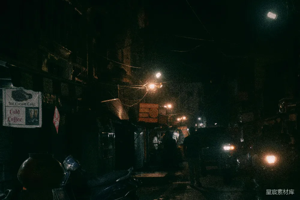 高清摄影 夜晚 市井 街景 灯光 宁静 夜晚的市井小巷