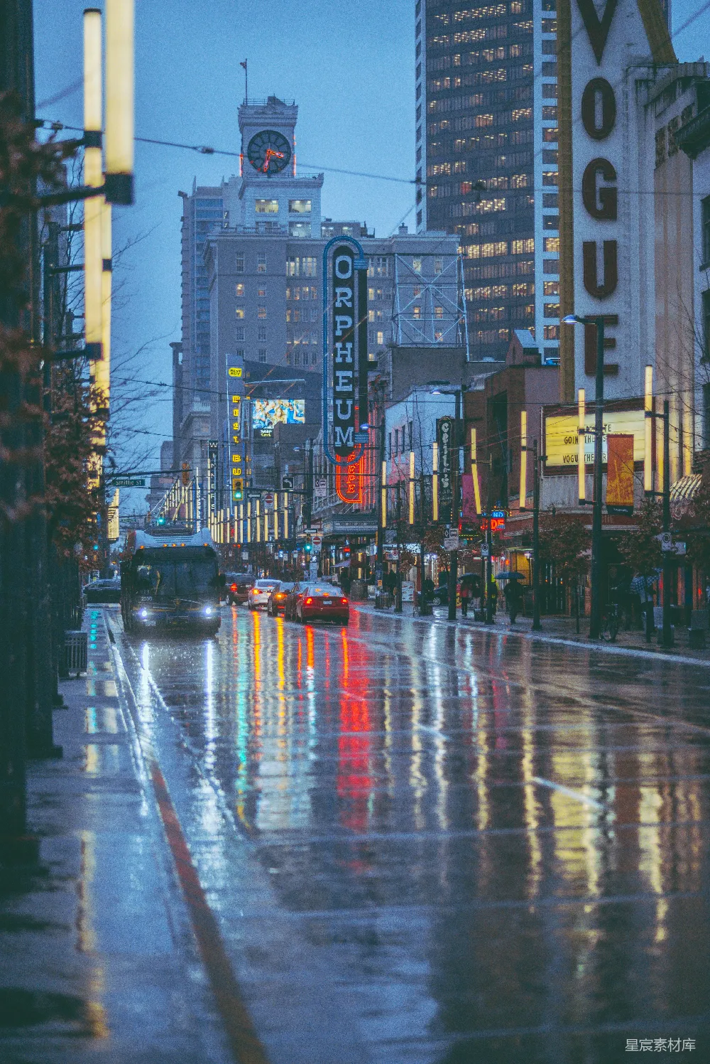 高清摄影 城市 雨后 夜景 街景 建筑 雨后城市街道的夜景