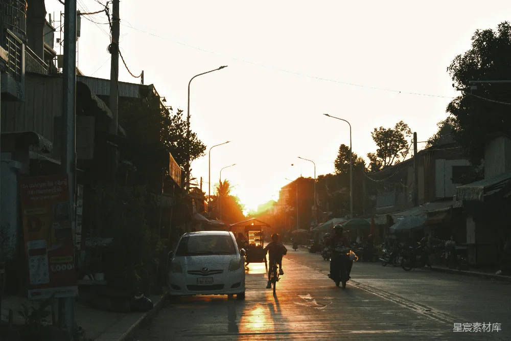 高清摄影 城市 夕阳 街道 日常 生活 夕阳下的城市街道