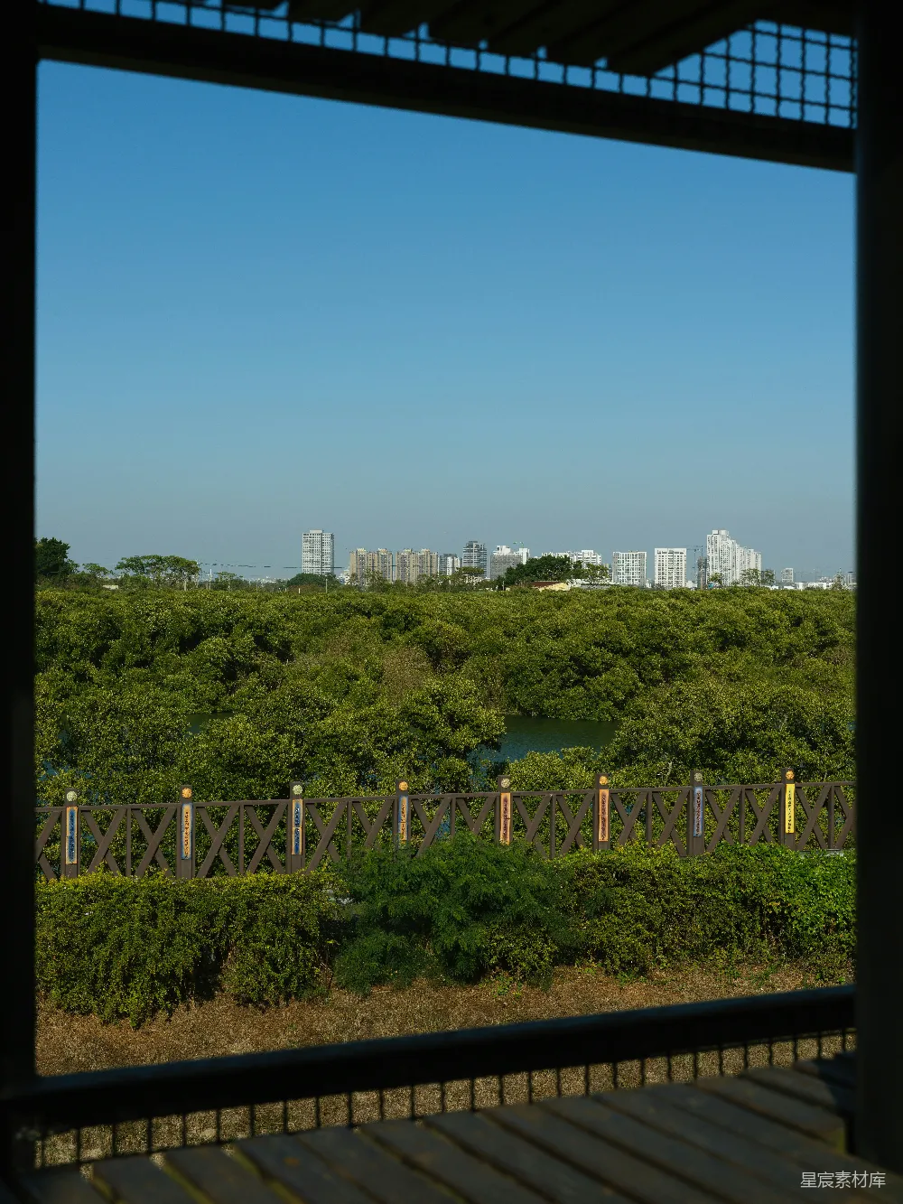 高清摄影 城市风景 自然景观 城市与乡村 户外视角 城市背景 城市与自然的和谐视角