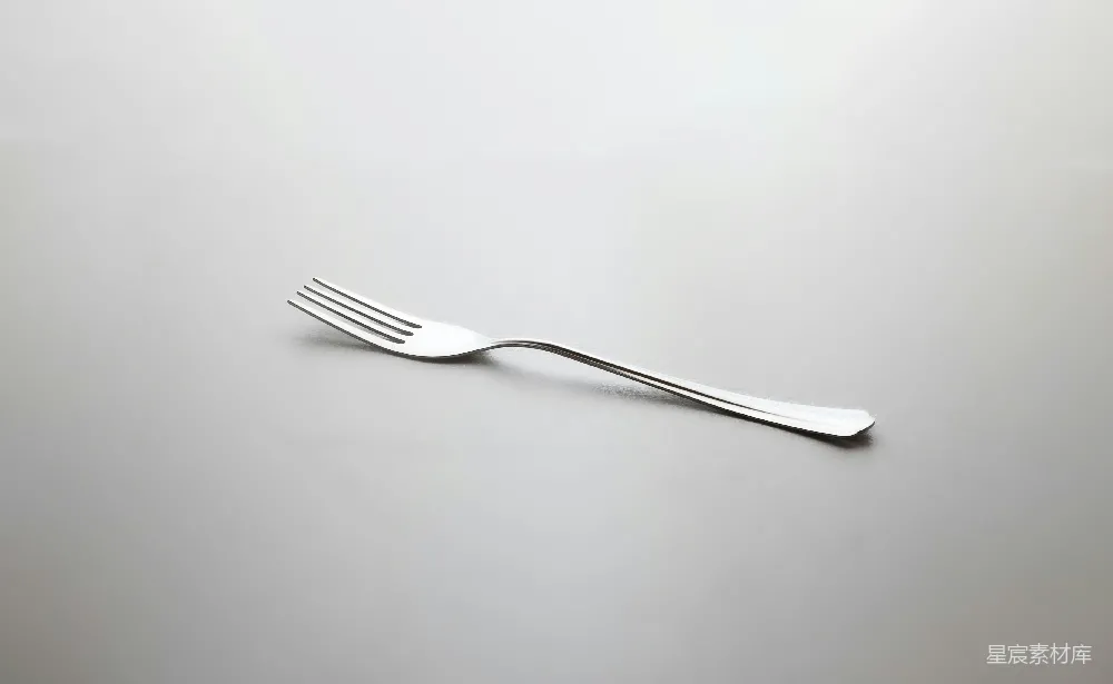 高清摄影 金属叉子 简约风格 餐饮用品 厨房用具 日常餐具 简约金属叉子
