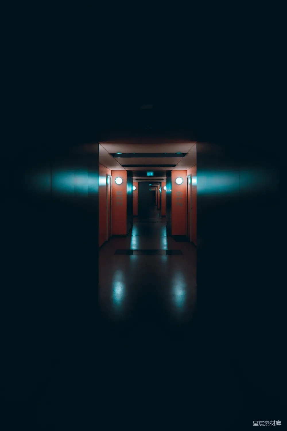 高清摄影 幽暗走廊