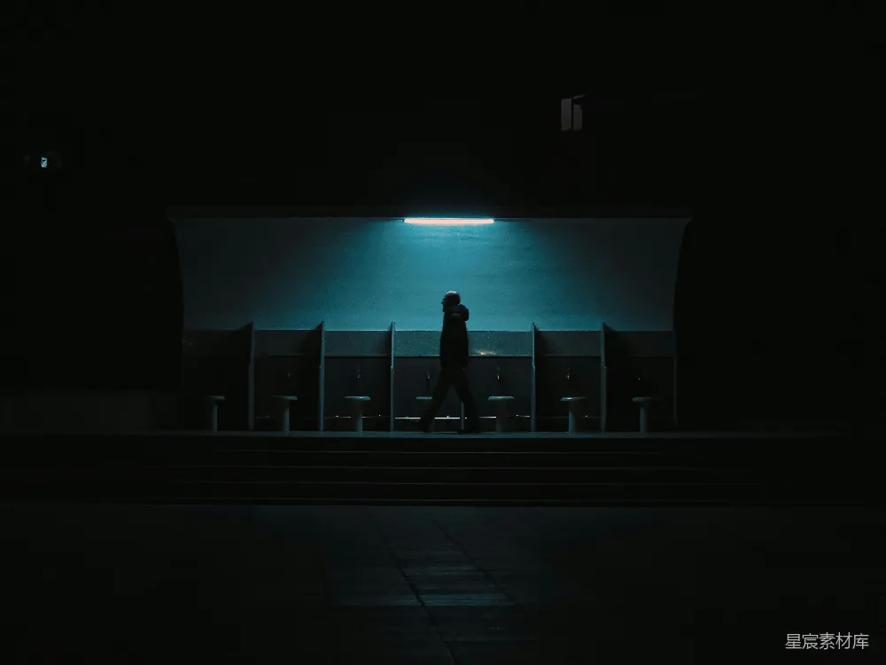 高清摄影 孤独 昏暗 影子 城市 情绪 昏暗中的孤独身影