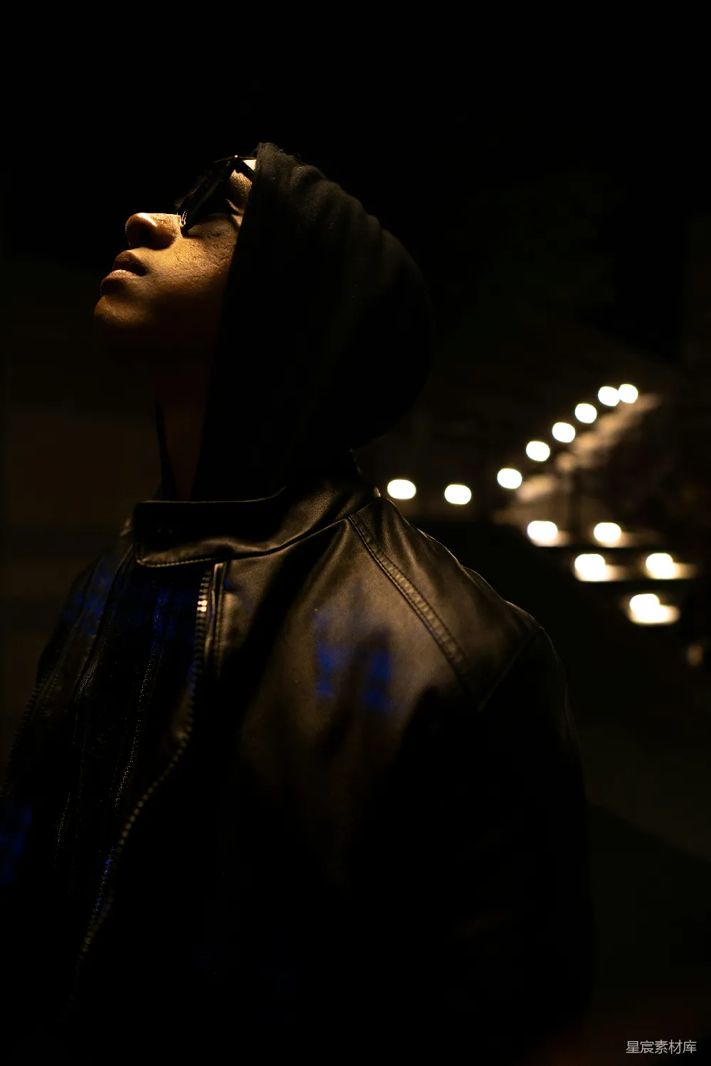 高清摄影 夜景 时尚 神秘 夜晚 孤独 夜色中的神秘人物