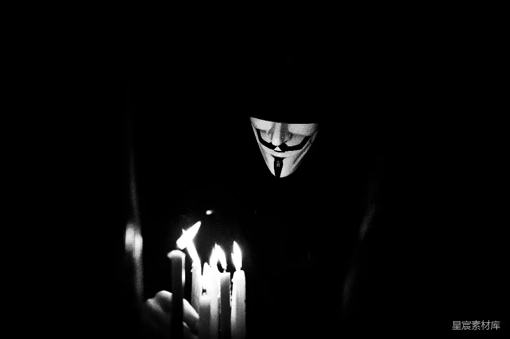 高清摄影 匿名 蜡烛 黑暗 神秘 象征 黑暗中的隐匿者