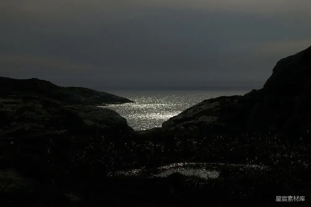 高清摄影 海岸线 清晨 自然美景 宁静 日出 黎明的海岸