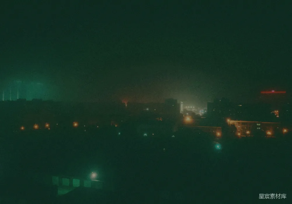 高清摄影 夜景 城市 朦胧 复古风格 都市氛围 夜幕下的城市轮廓