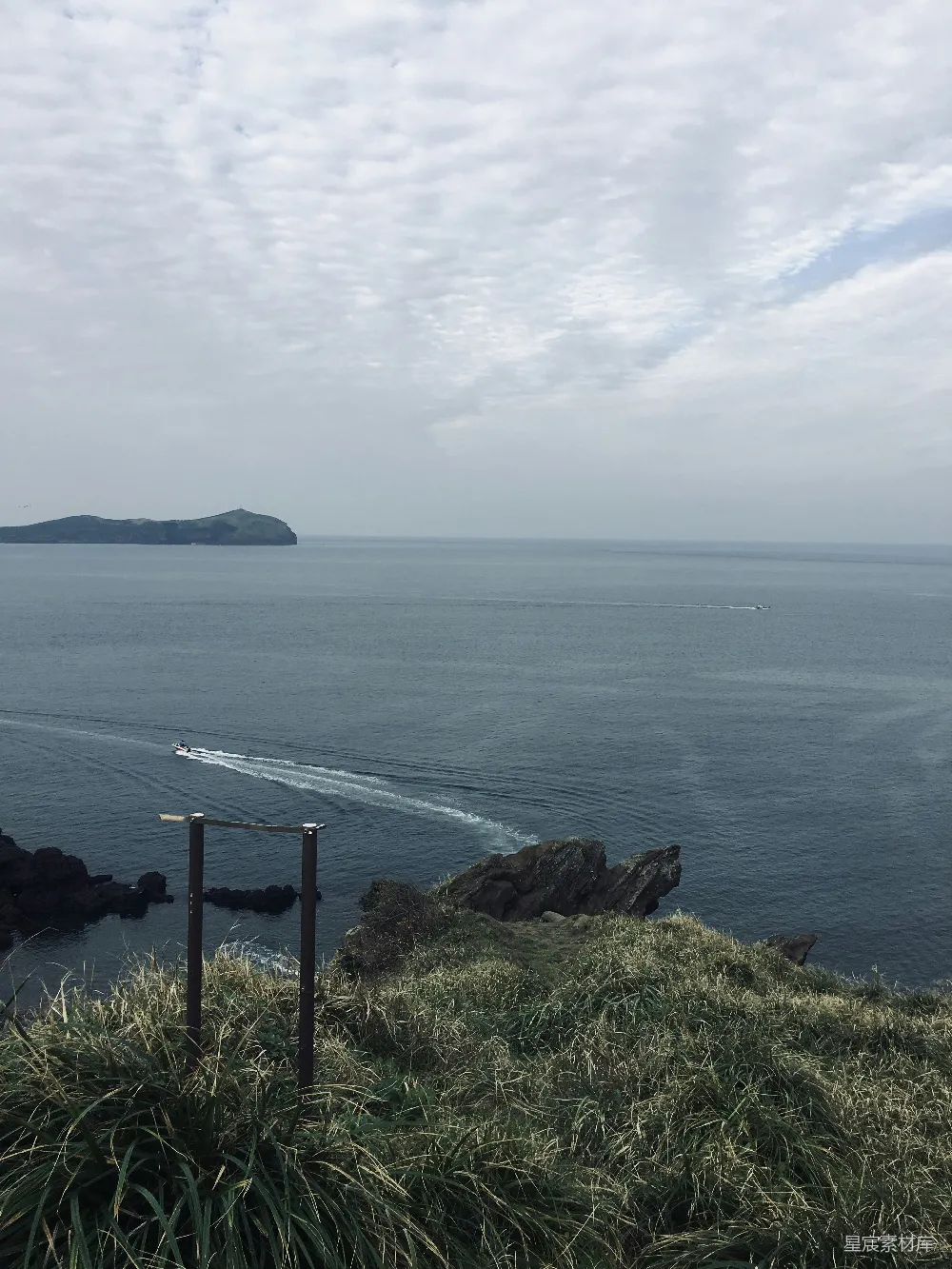 高清摄影 海岸线 自然风景 平静 户外 海景 海岸线上的宁静时光