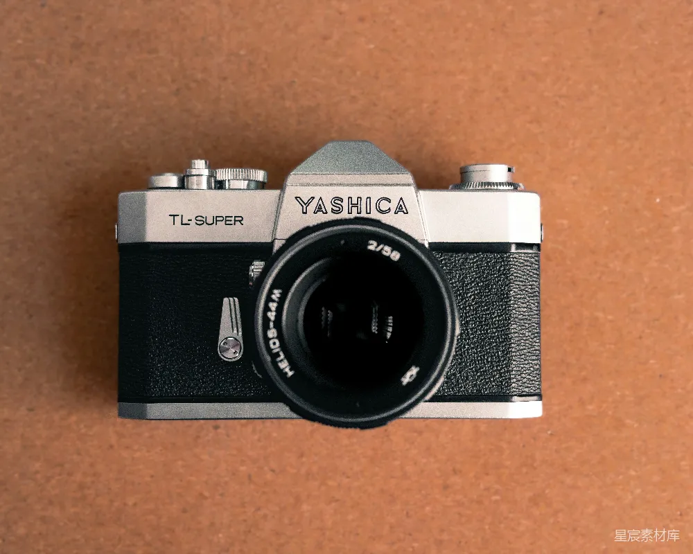 高清摄影 复古相机 胶片摄影 摄影器材 怀旧风格 经典相机 Yashica TL-Super胶片相机