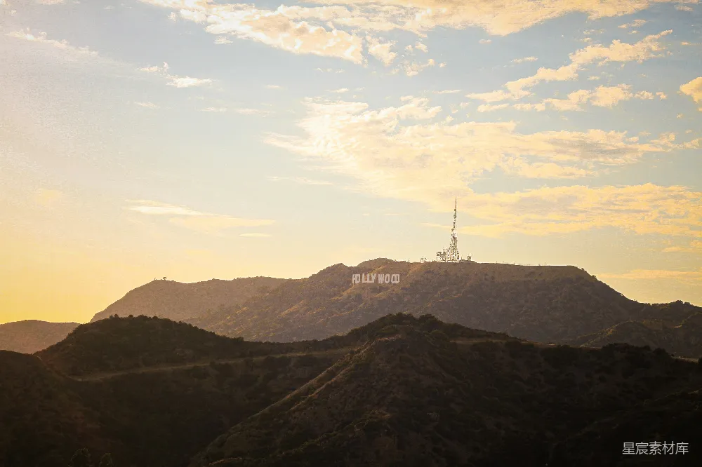 高清摄影 Hollywood标志 日落 山丘 城市景观 旅行 日落时的Hollywood标志