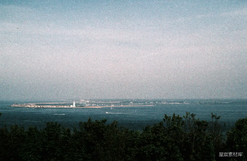 高清摄影 风景 宁静 灯塔 海洋 自然 宁静的海港与灯塔