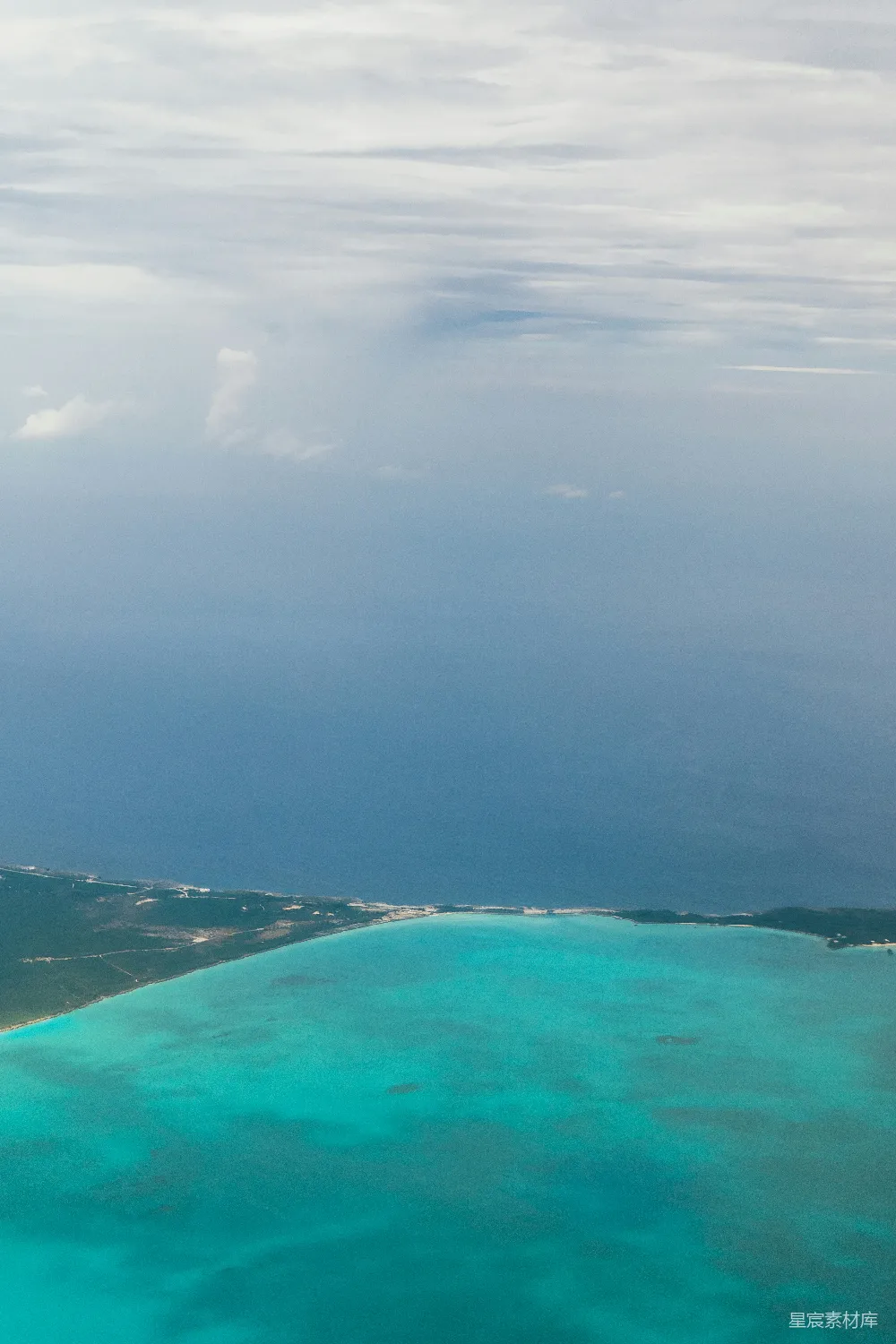 高清摄影 海景 航拍 自然美景 度假胜地 海洋 蔚蓝海岸的俯瞰图