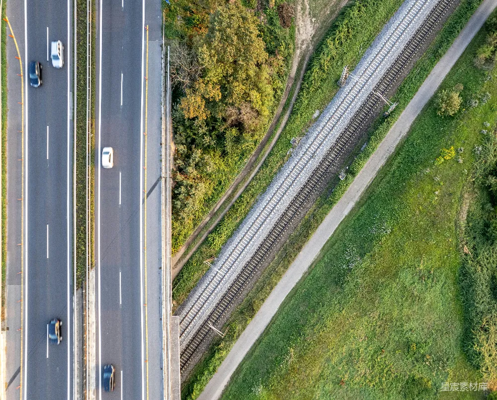 高清摄影 铁路 公路 航拍 交通 自然 俯瞰铁路与公路