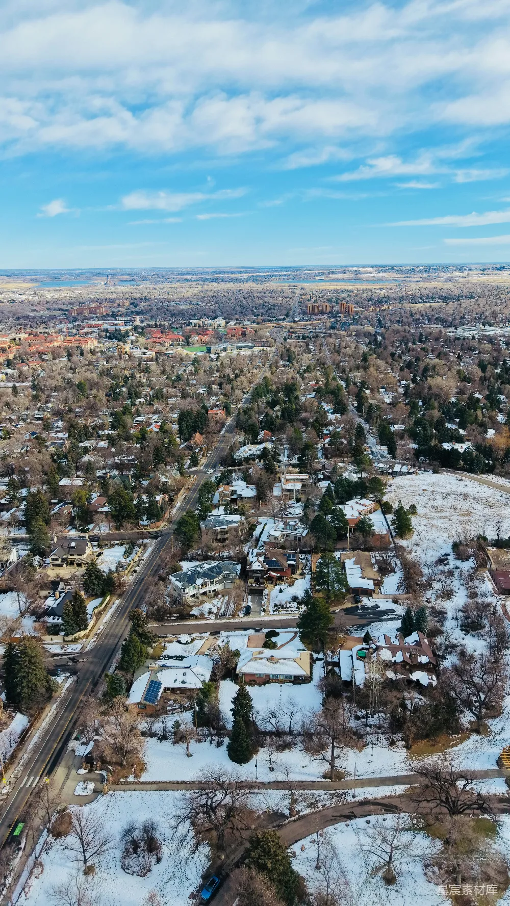 高清摄影 城市 航拍 雪景 冬季 住宅区 雪后的城市全景