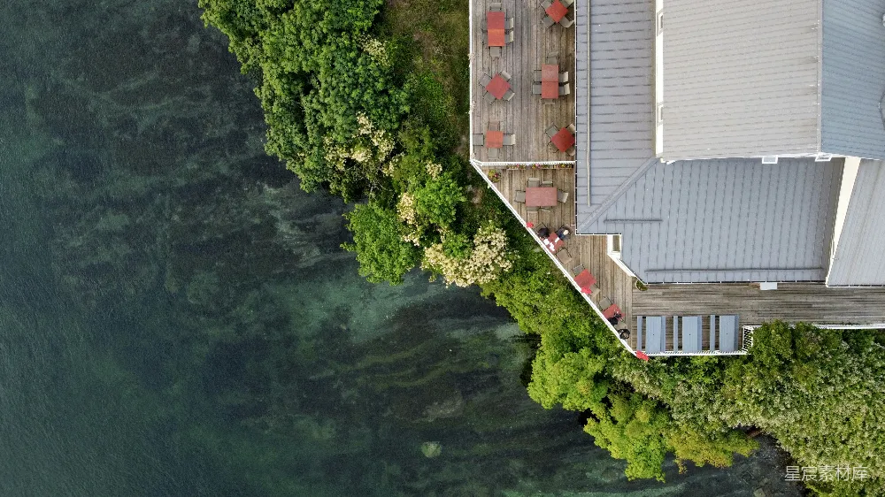 高清摄影 俯瞰图 海岸线 度假屋 自然风光 休闲 空中俯瞰海岸边的度假屋
