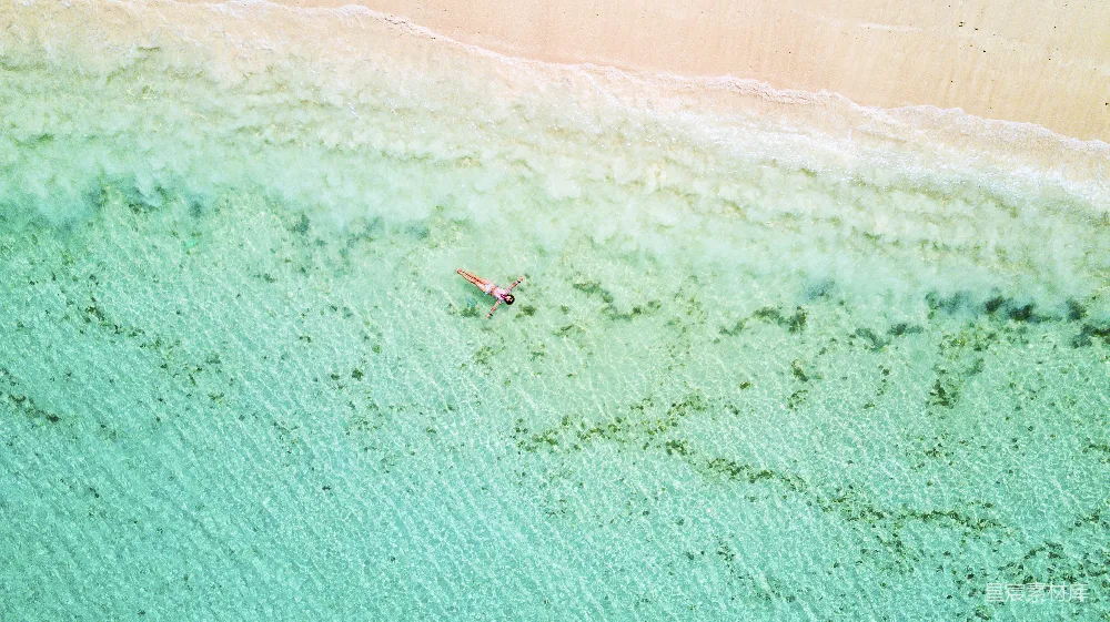 高清摄影 海滩 旅行 放松 自然 水上 海滩上的宁静时光