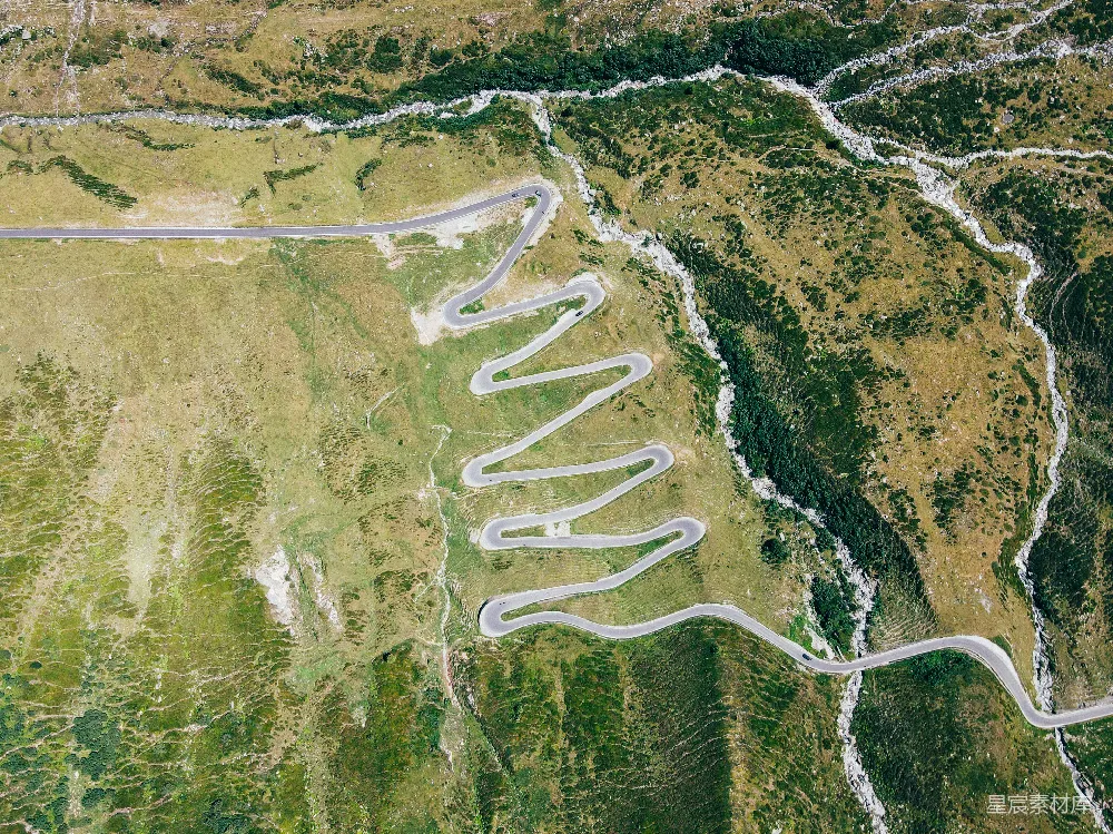 高清摄影 山路 俯瞰 自然景观 旅行 风景 蜿蜒山路俯瞰图