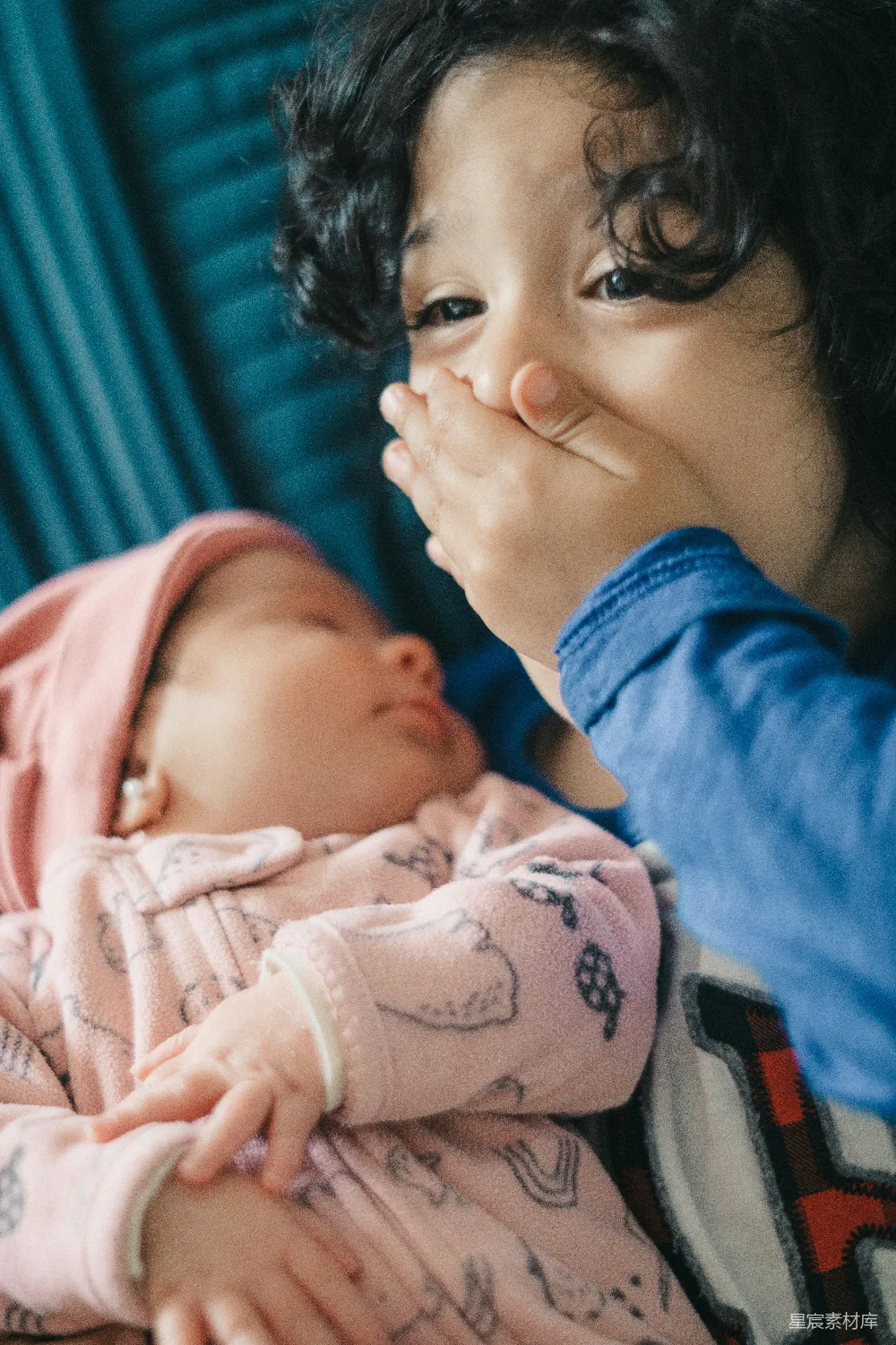 高清摄影 家庭 亲情 母爱 温馨 家庭生活 温馨的母子时刻
