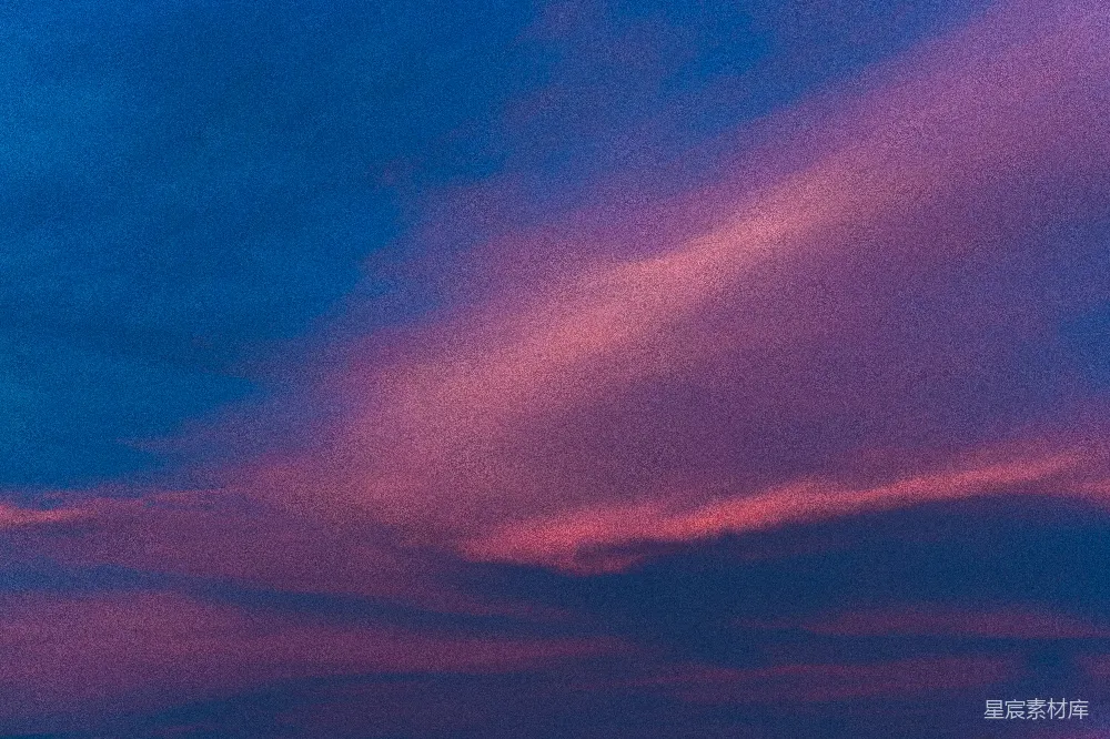 高清摄影 天空 云彩 暮色 自然 宁静 暮色中的云彩