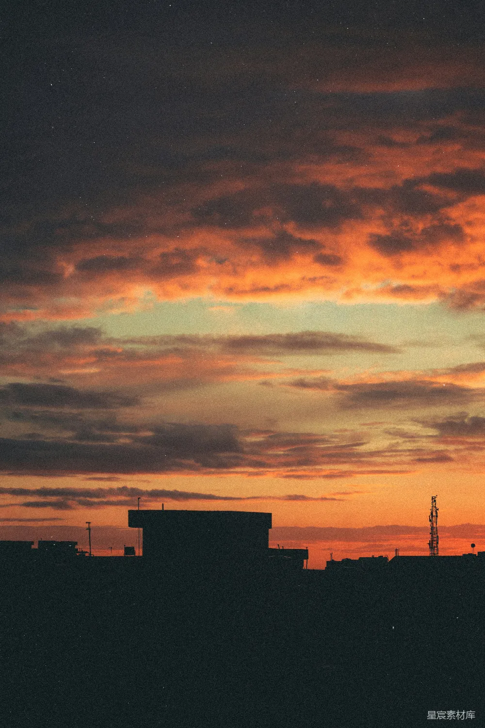 高清摄影 城市 夕阳 剪影 天空 宁静 夕阳下的城市剪影